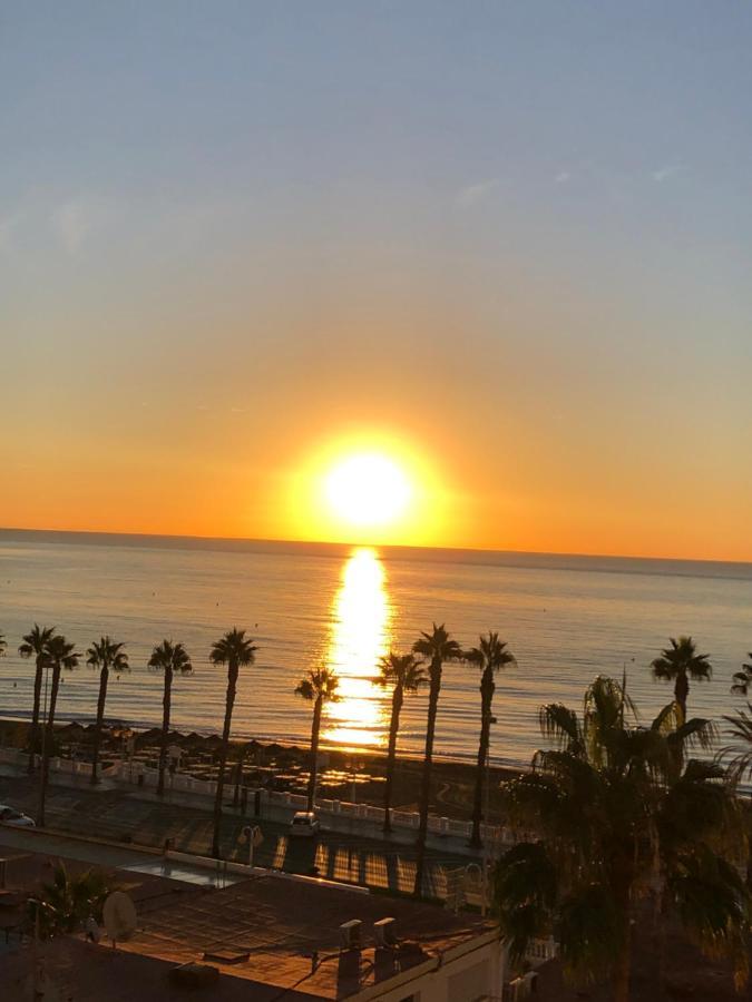Luxury Beachfront Apartment In Benalmadena Costa Ngoại thất bức ảnh